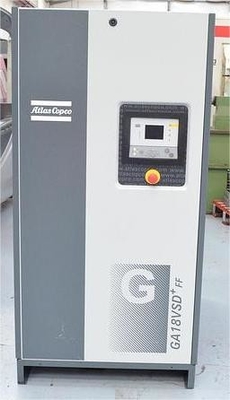 Atlas VSD Plus 18 KW Моторная мощность Встроенный сухой алюминиевый сплав для требований клиента