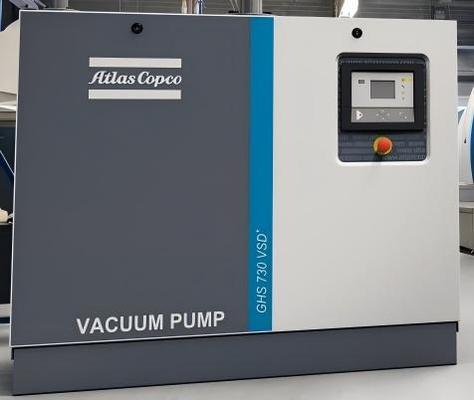 Вакуумный насос переменного тока мощностью 11 кВт, GHS 730 VSD+ с мощностью на валу, низким уровнем шума 51-73 дБ(А) и небольшой занимаемой площадью 900*1300*1100 мм